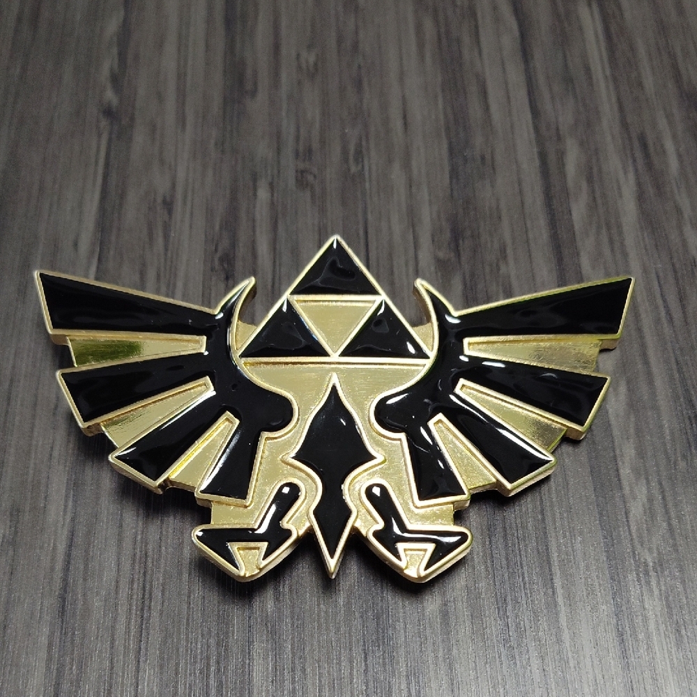 Nintendo Buckle The Legend Of Zelda Black and Gold Triforce Belt Buckle
